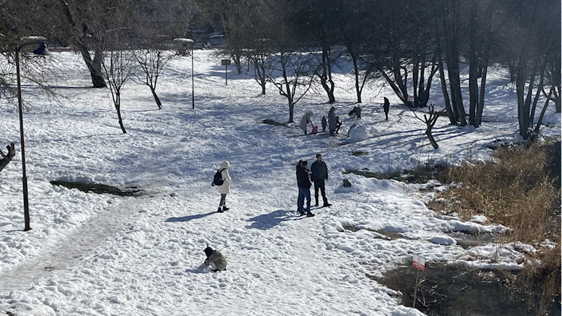 Gölcük Tabiat Parkı hafta sonunu doğada değerlendirmek isteyenleri ağırladı