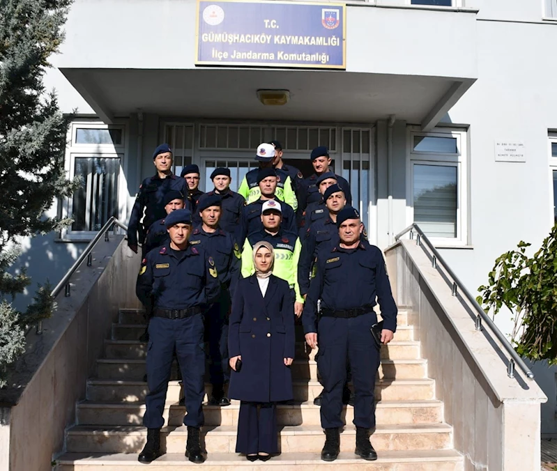 Gümüşhacıköy Kaymakamı Güneş, güvenlik güçlerini ziyaret etti