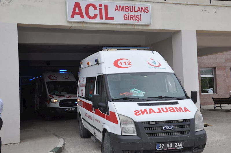 Gaziantep’te otomobille çarpışan motosikletin sürücüsü yaralandı