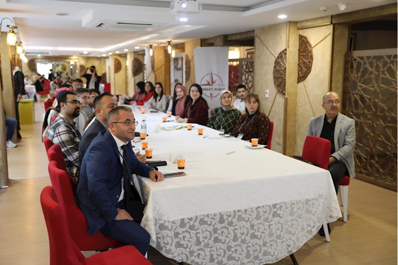 Bilim insanları geleceğin akademisyenlerini iklim değişikliği ile ilgili bilinçlendiriyor