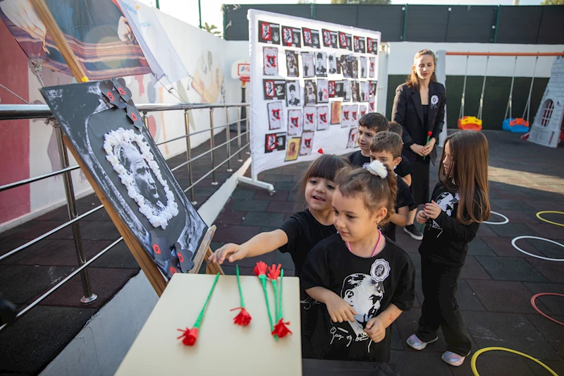 Minikler Ulu Önder Atatürk’ü özlemle andı