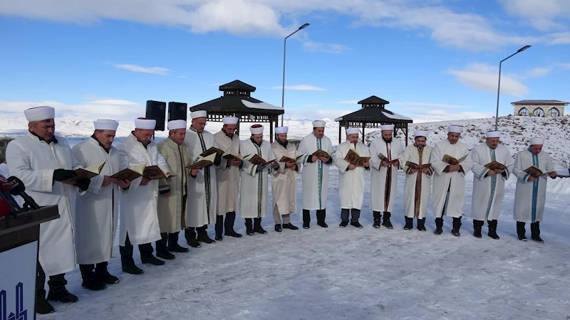 Asırlık gelenek Binbir Hatim, Pir Ali Baba Türbesi