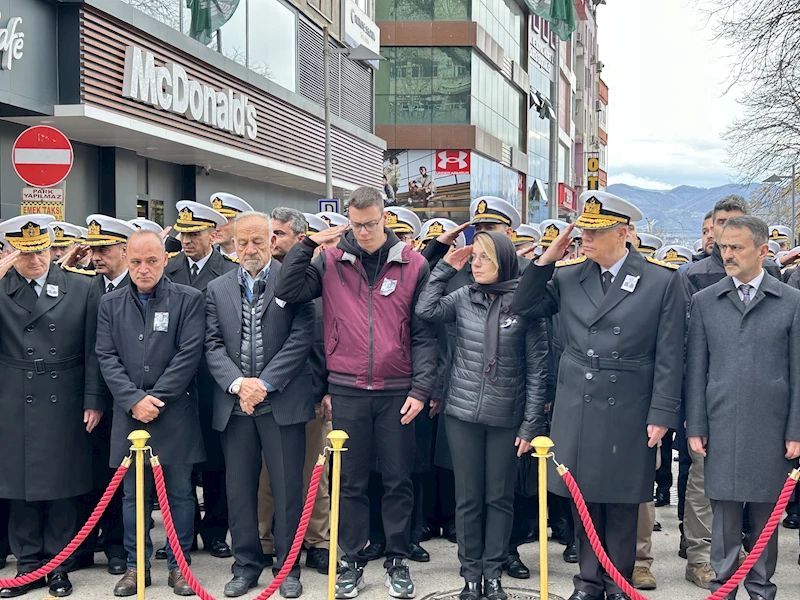 Helikopter kazasında ölen pilot, son yolculuğuna uğurlandı (2)