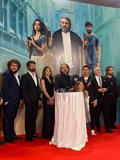 Yeniden Başlamak filminin galası yapıldı