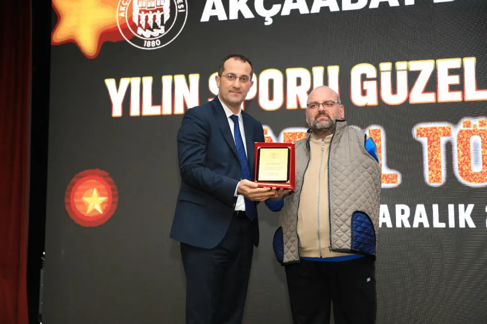 Akçaabat’ta 2024 Yılın Sporunu Güzelleştirenler Ödül Töreni Düzenlendi