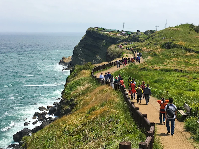 Vietnamlı turistler Güney Kore’deki Jeju Adası’nda kayboldu