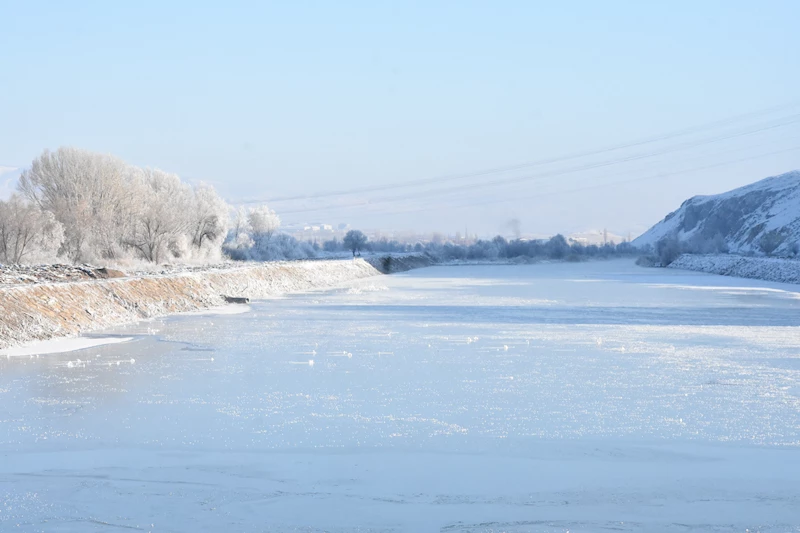 Altınyayla, eksi 23 derece ile Türkiye