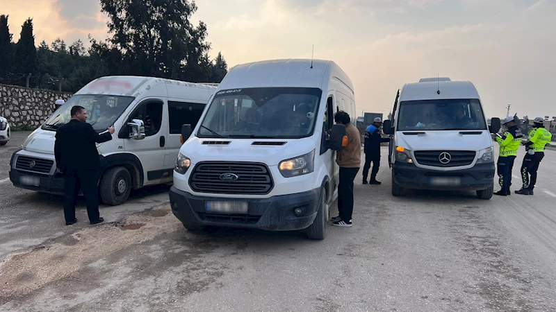 Hatay’ın 15 ilçesinde öğrenci servisleri denetlendi 