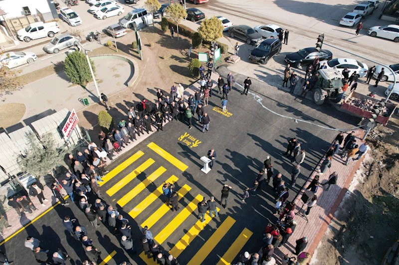 Asfalt yol konforuna kavuşturulan Şehit Süreyya Atalay Caddesi törenle açıldı