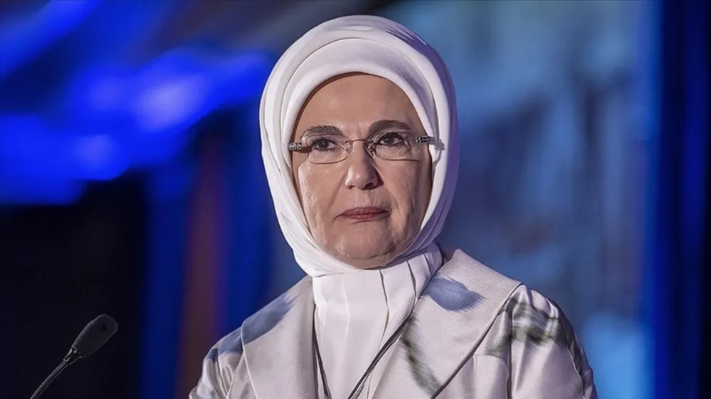 Emine Erdoğan: Tüm çabamız, hayallere giden yoldaki engelleri kaldırmak için