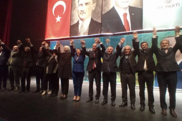 AK Parti Bilecik adaylarını tanıttı