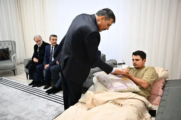 Erzurum Valisi Mustafa Çiftçi, Pençe-Kilit Harekâtı Gazisi Tolga Özberk