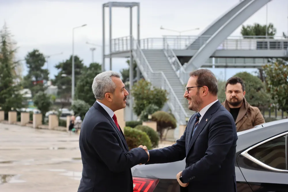 Sağlık Bakanı Yardımcısı Şuayip Birinci, Vali Baydaş