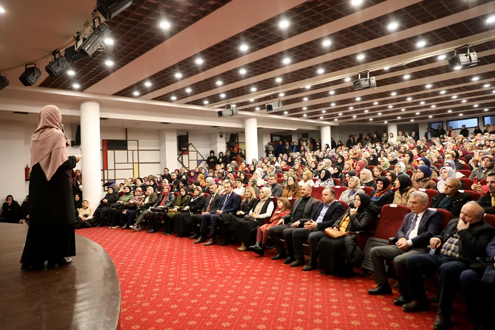 AKÇAABAT BELEDİYESİ’NDEN FARKINDALIK YARATAN KONFERANS