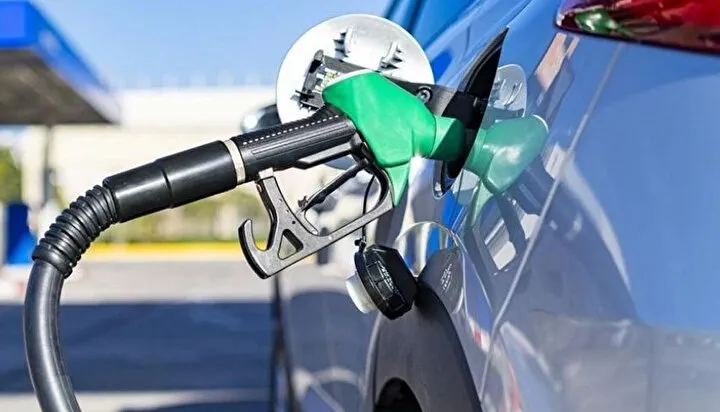 Akaryakıta yeni zam yolda! Peş peşe gelen güncellemeler sonrası benzin ve motorin litre fiyatı değişiyor: İşte 20 Mart 2024 güncel fiyatlar