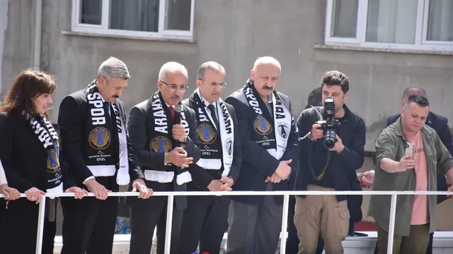 Bakan Uralıoğlu: Millete hizmet yolunda 