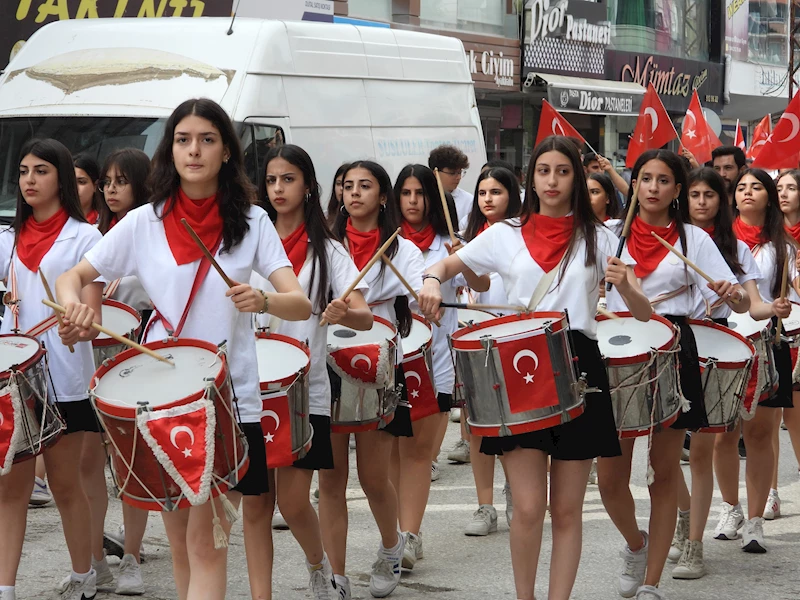 Samandağ’da 19 Mayıs Gençlik Yürüyüşü düzenlendi 