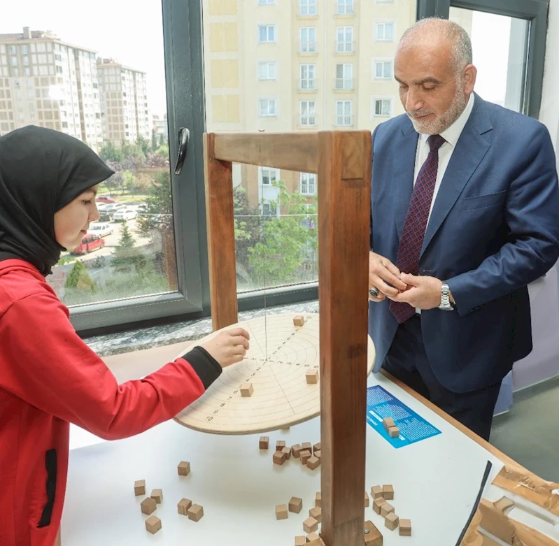 Başkan Sandıkçı: Öğrencilerimizin deneyim kazanmalarını sağlıyoruz