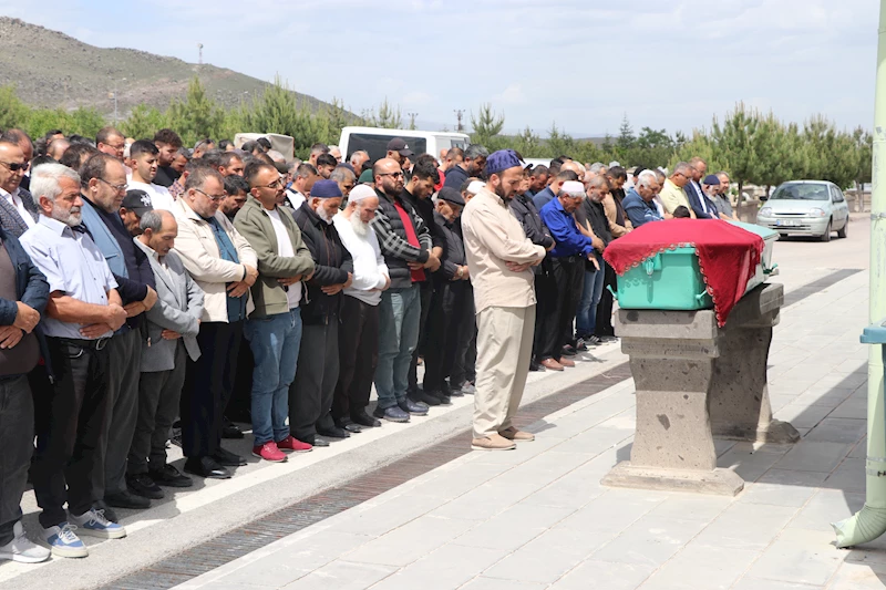 Oğluyla otobüs çarpan anne, kurtarılamadı (2)