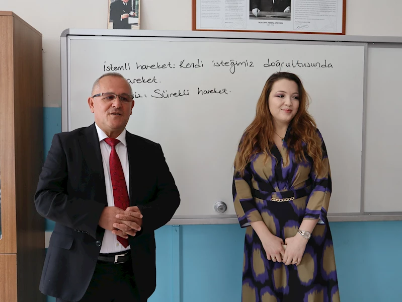 Öğretmeninin dediği gibi oldu; aynı okulda birlikte görev yapıyorlar 