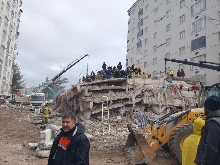 Diyarbakır’da, depremde 38 kişinin öldüğü Dündar Apartmanı’nın 2 müteahhidine 13’er yıl hapis