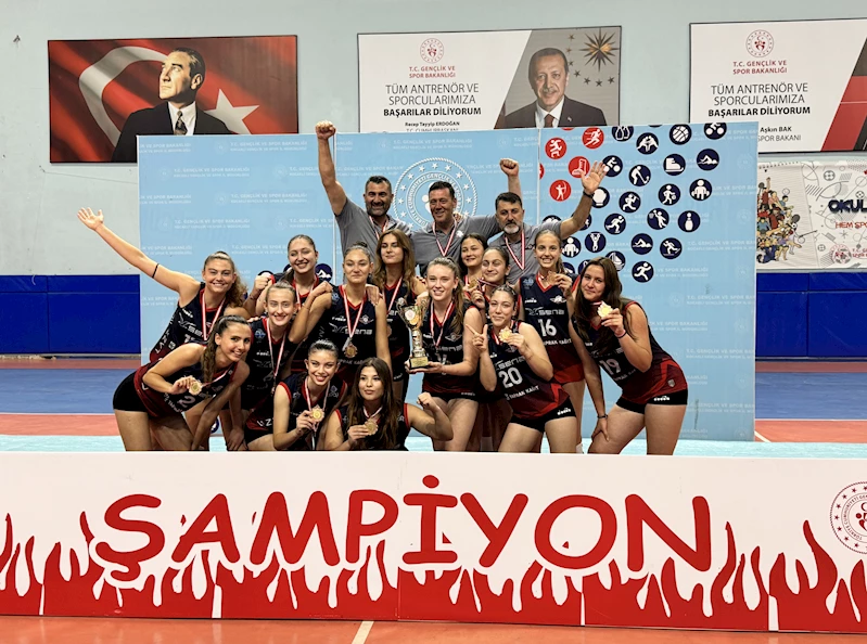 Yıldız kızlar voleybolda Türkiye üçüncüsü