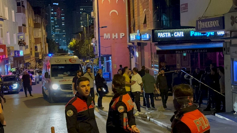 İstanbul-Üsküdar’da barışmak için bir araya gelen iki grup arasına silahlı kavga: 2 ölü - 1