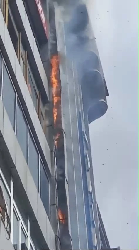 İstanbul- Şişli’de lokantanın bacası alev aldı; üst katlarda kalanlar kendilerini dışarı attı