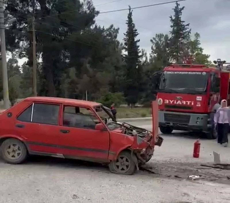 Ciple otomobil çarpıştı: 1 ölü, 2 yaralı