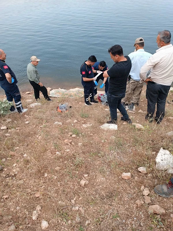 İşitme ve konuşma engelli Zekeriya, yüzmek için girdiği nehirde boğuldu