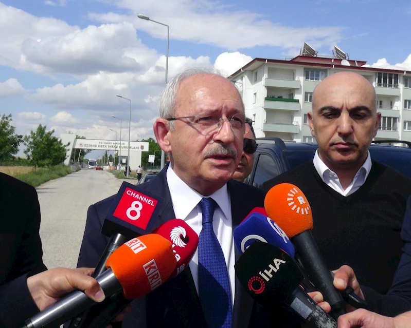  Kılıçdaroğlu: Demirtaş dışarıda olsaydı, eminim terör olayları da biterdi