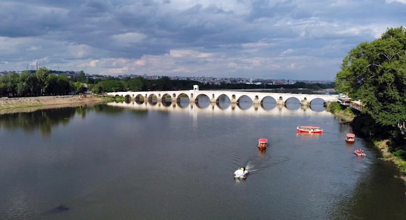 Meriç Nehri’nde saltanat kayıkları, turistik turlara başladı