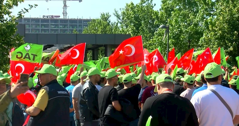 Martı Kurucusu Oğuz Alper Öktem: İBB’nin paylaşımlı yolculuk yönetmeliği çıkarma yetkisi var