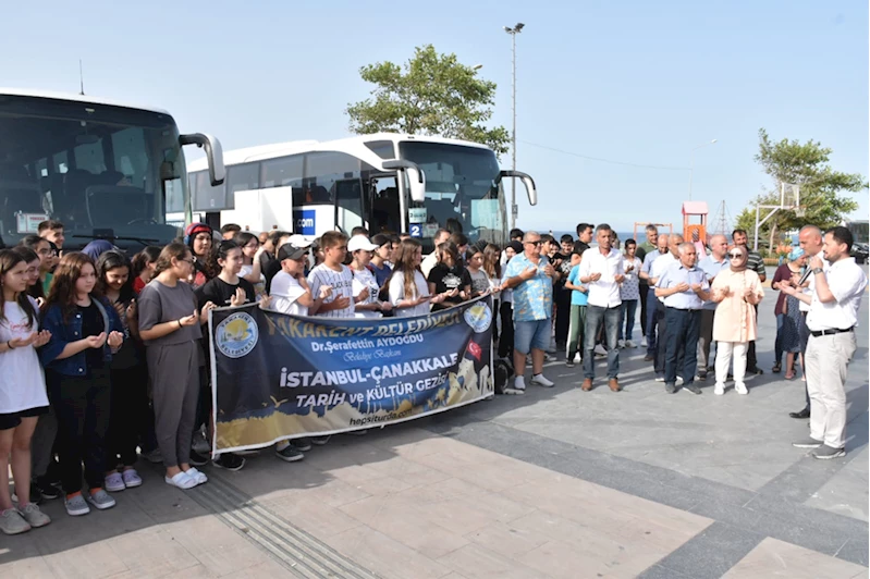 Yakakentli öğrenciler İstanbul ve Çanakkale