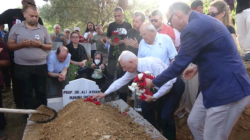  Prof. Dr. Ali Ayhan, memleketi Anamur