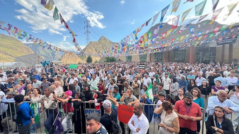 DEM Parti Eş Genel Başkanı Bakırhan: Kayyımınızı geri çekin, cesaretiniz varsa seçime gidelim 