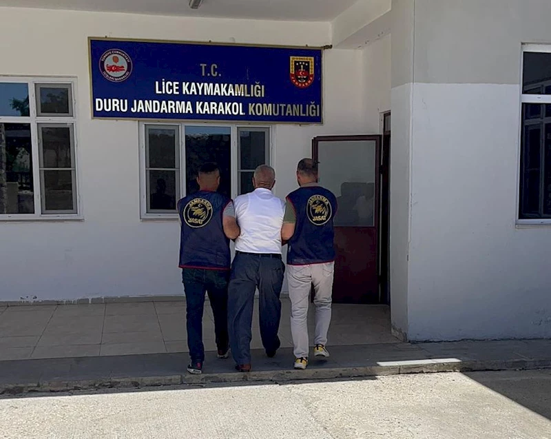 Diyarbakır’da katil zanlısı baba ve oğlunu 12 yıl sonra jandarma yakaladı