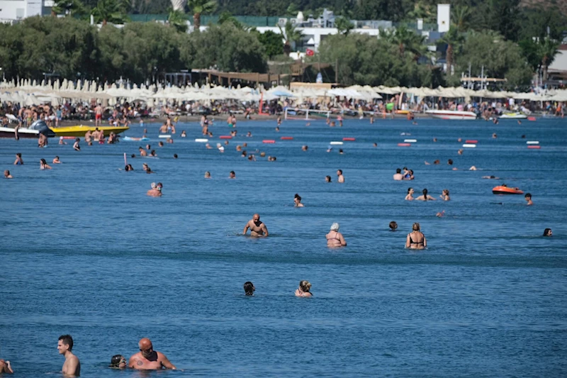 Bodrum sahillerinde bayram tatili yoğunluğu