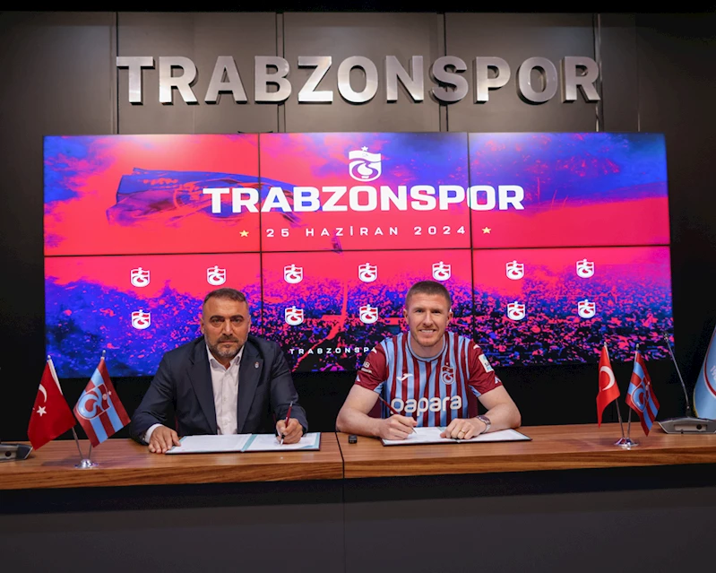 Trabzonspor, yeni transferleri Barisic ve Lundstram için imza töreni düzenledi