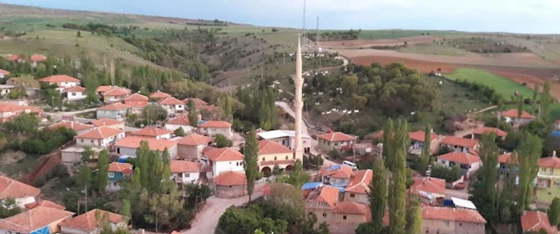 Muhtar, cami hoparlöründen çok su tüketen köylülere sitem etti