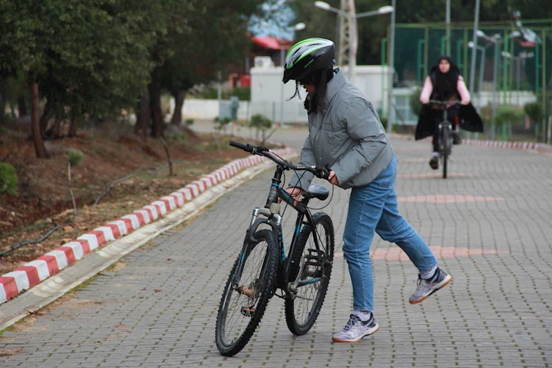 Bakanlık: Gençlik kamplarından 14 bin çocuk yararlandı