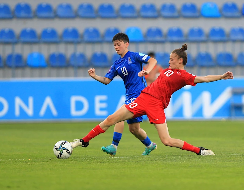 A Milli Kadın Futbol Takımı, Azerbaycan