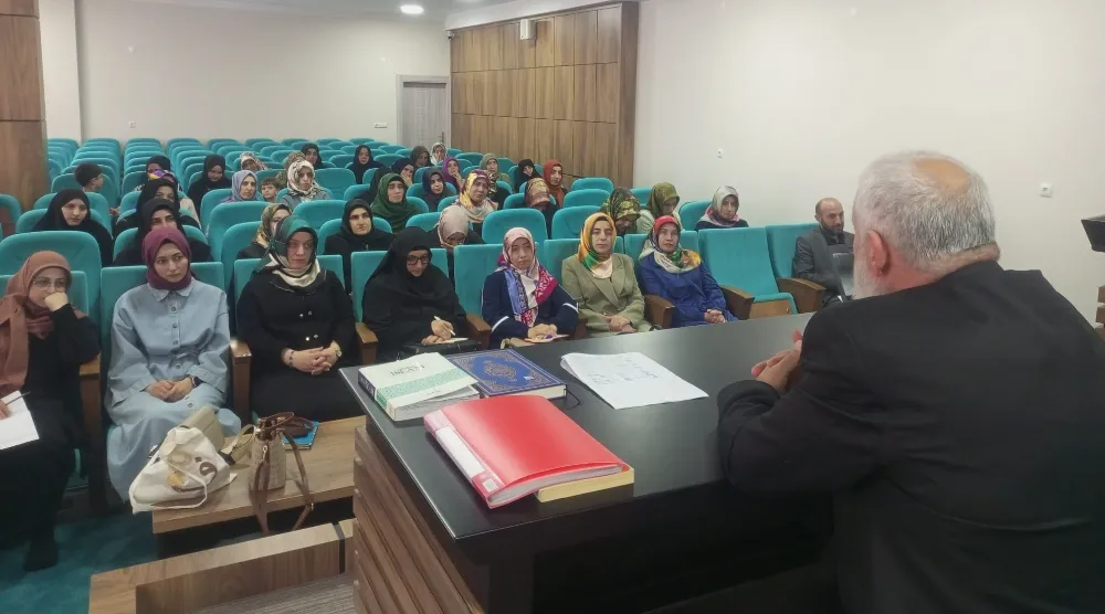 Yaz Kur’an Kursları Verimliliği İçin Bayburt İl Müftülüğü’nden Öğreticilere Seminer