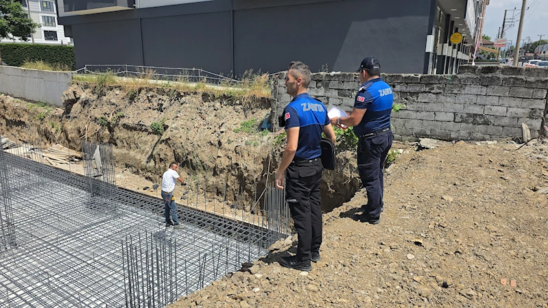 Sınav öncesi zabıta ekipleri inşaatlarda faaliyetleri durdurdu