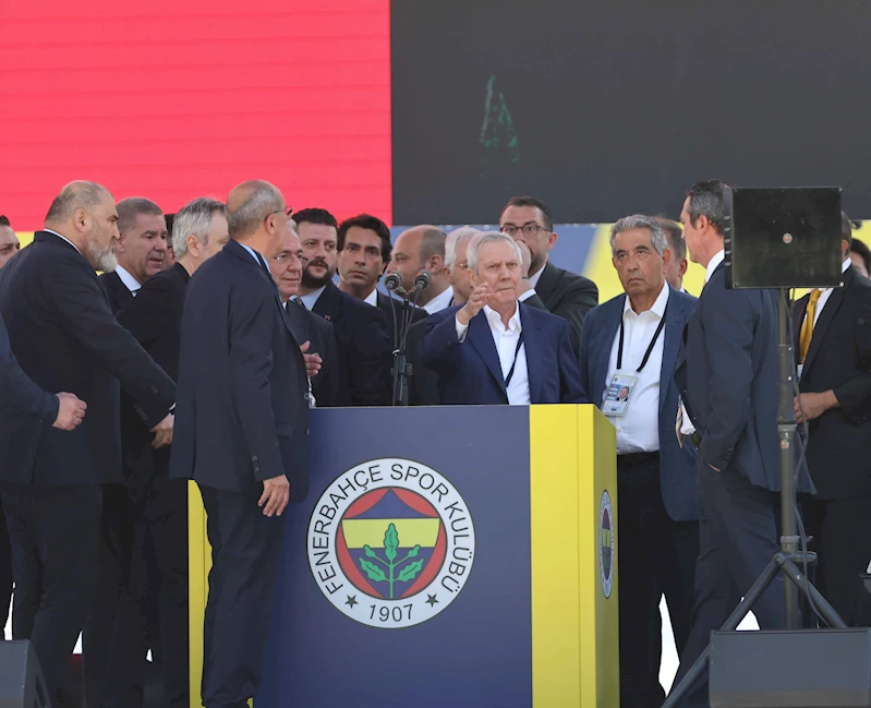 Aziz Yıldırım: Fenerbahçe’nin itibarı, bir kişinin itibarının çok daha ötesindedir