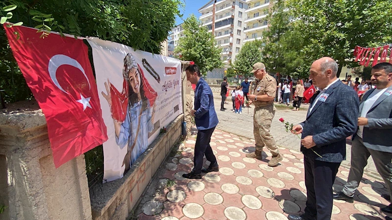 Şehit Aybüke öğretmen, Batman’da anıldı