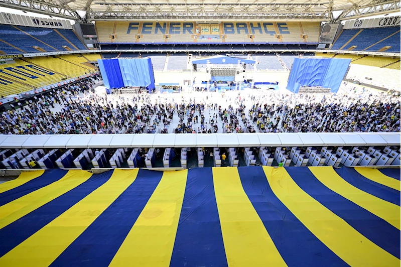 Fenerbahçe Kulübü seçimli olağan genel kurulunda oy verme işlemi başladı