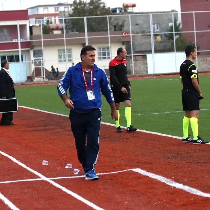 Niğde Belediyesi, milli maç için dev ekran kuruyor