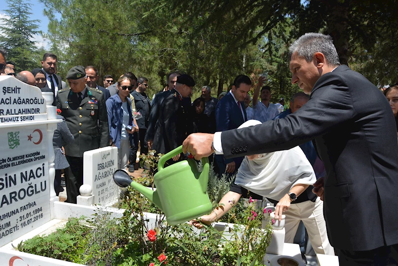 15 Temmuz şehidi Ağaroğlu anıldı