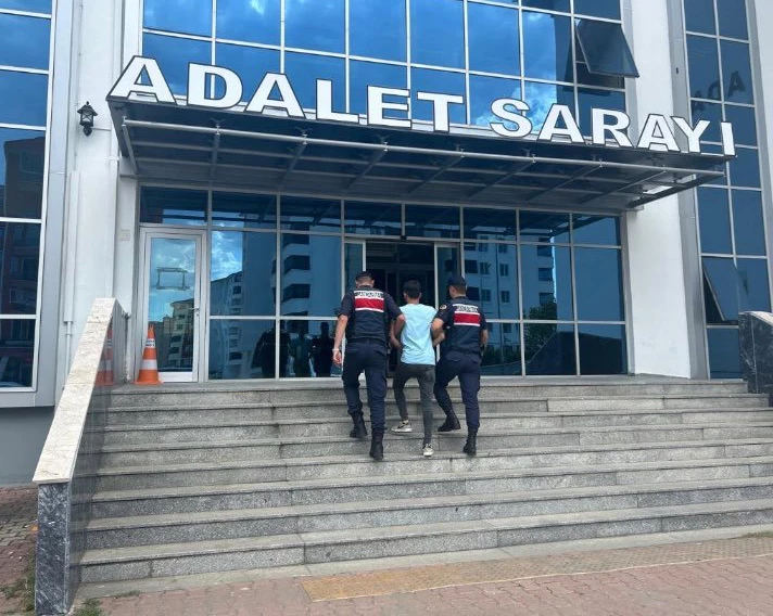 Edirne’de ‘hırsızlık’ suçundan aranan hükümlü yakalandı 